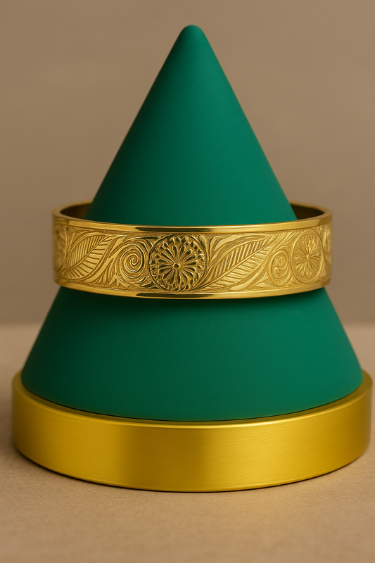 Bracelet BIKENZI Tradition – Gravure Florale Dorée