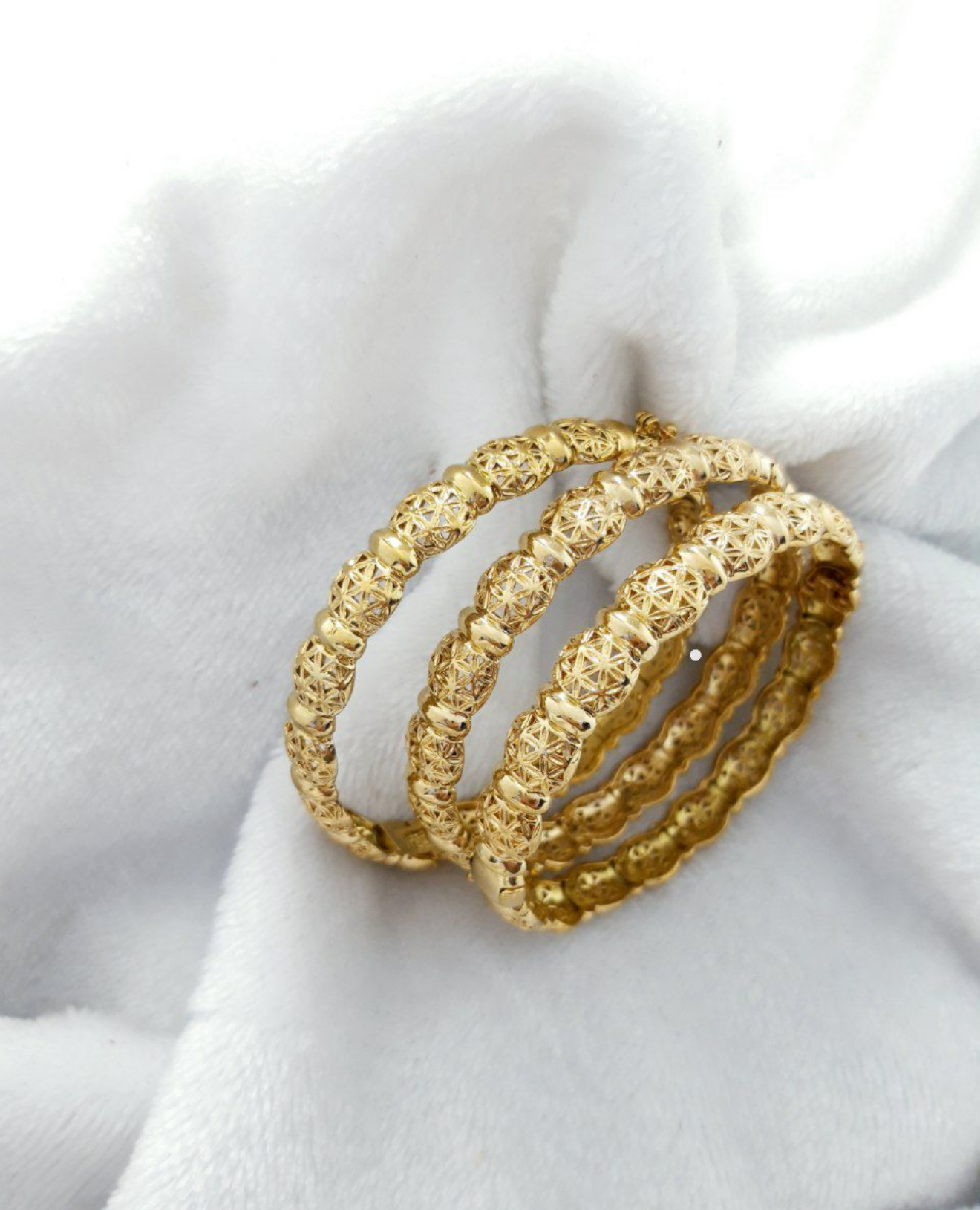 Bracelets BIKENZI Zahra – Lot de 3 bracelets dorés sculptés