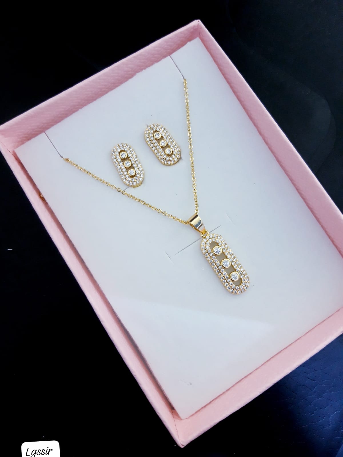 Parure BIKENZI Élégance Ovale – Collier & Boucles sertis